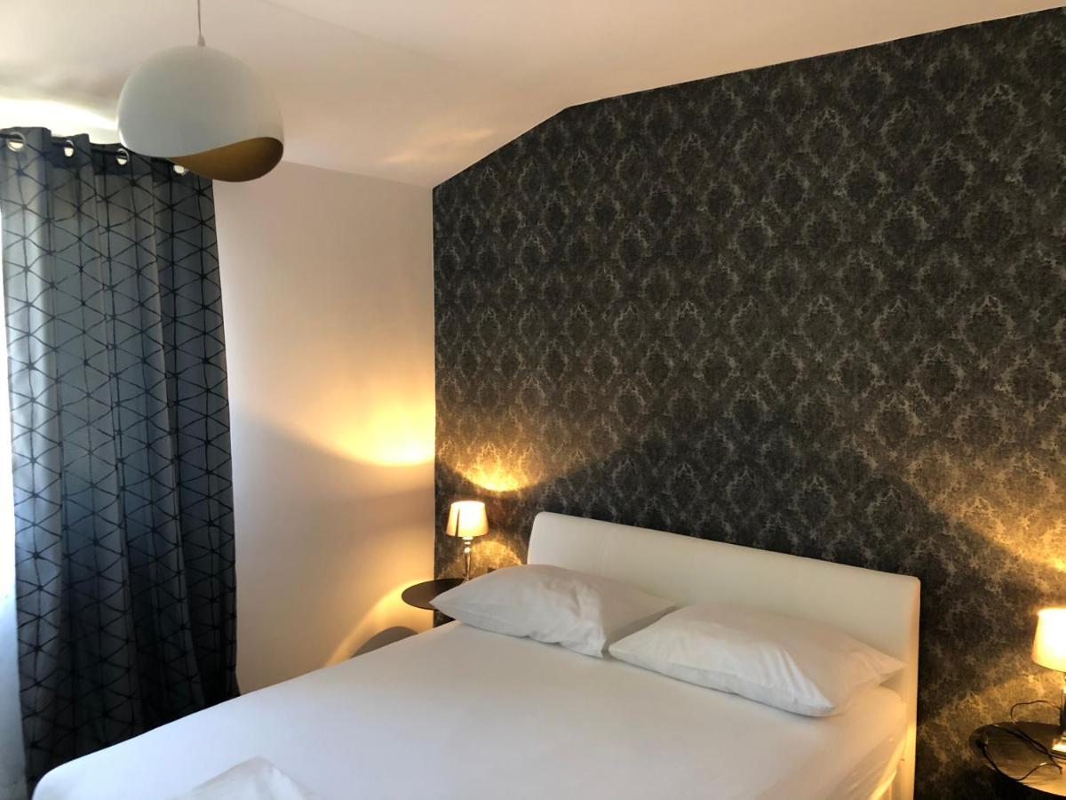 Apartmani Bm Биоград на Мору Екстериор снимка