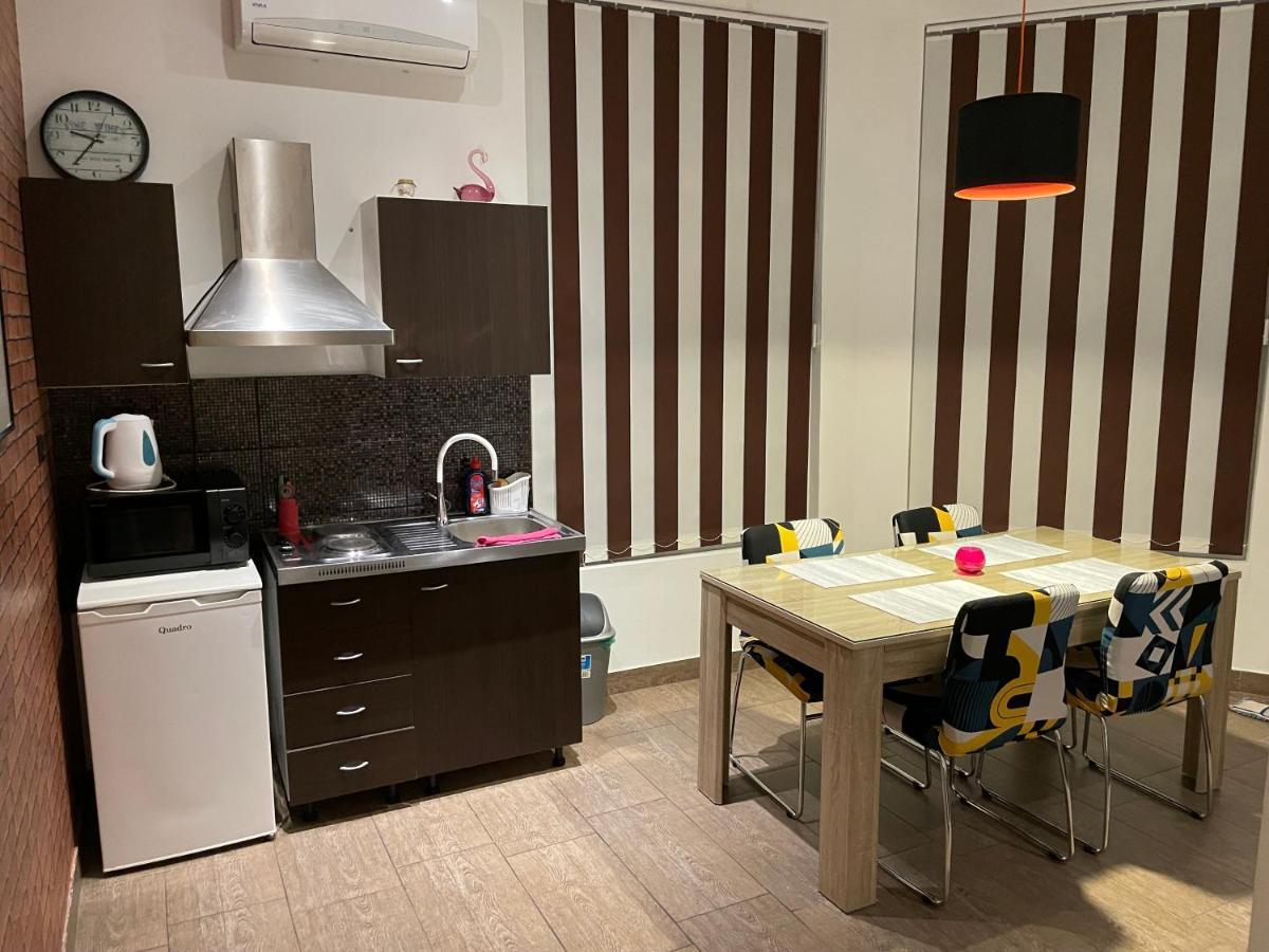 Apartmani Bm Биоград на Мору Екстериор снимка