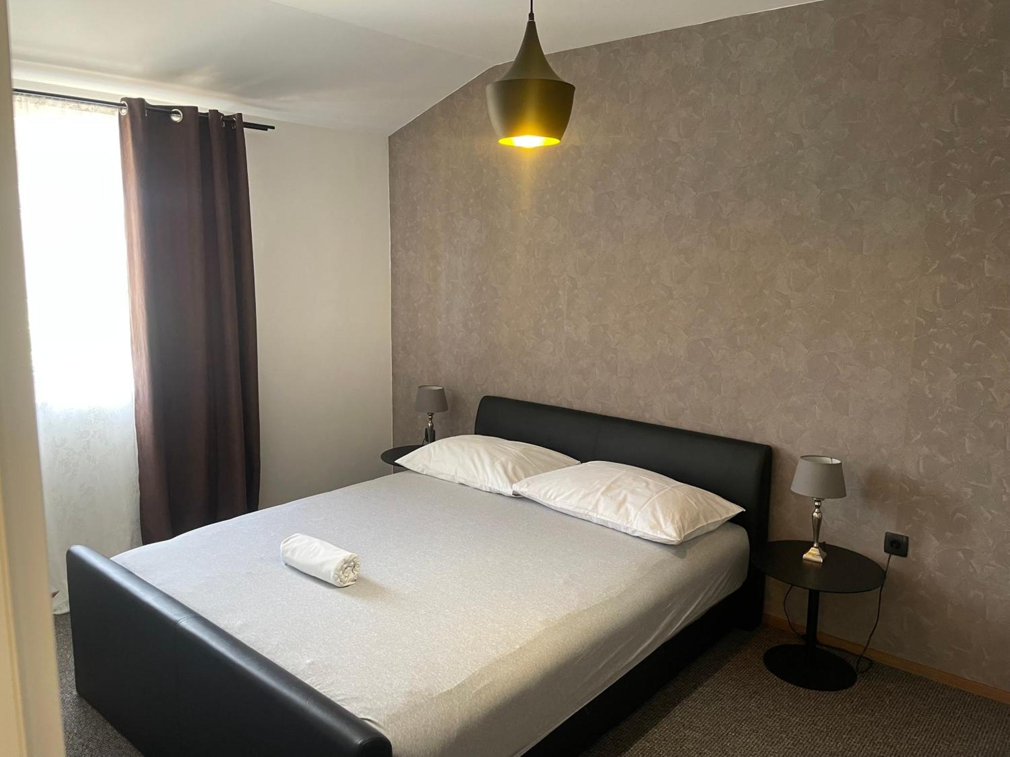 Apartmani Bm Биоград на Мору Екстериор снимка